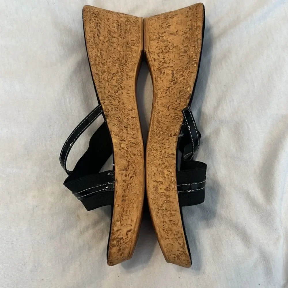 Italian Shoemakers sz 10 black with tan wedge sandals GUC No box